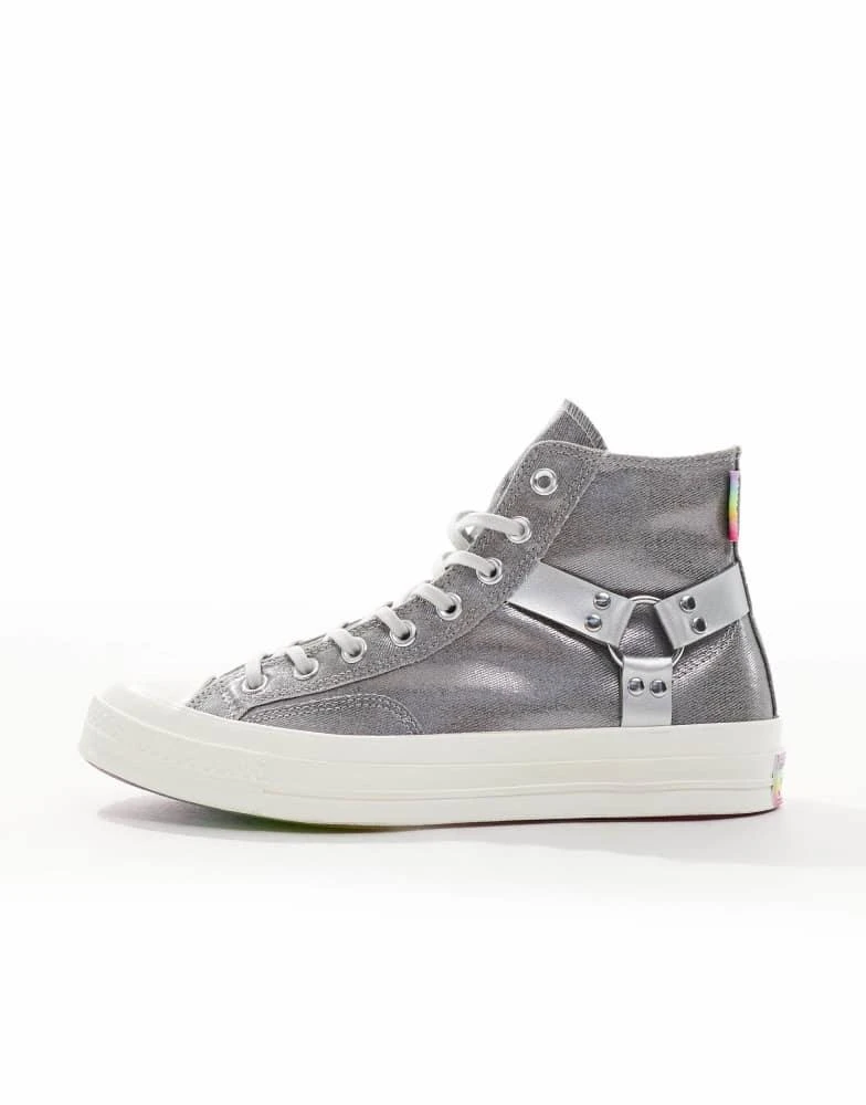Converse Converse Chuck 70 Pride Hi trainers in silver 4