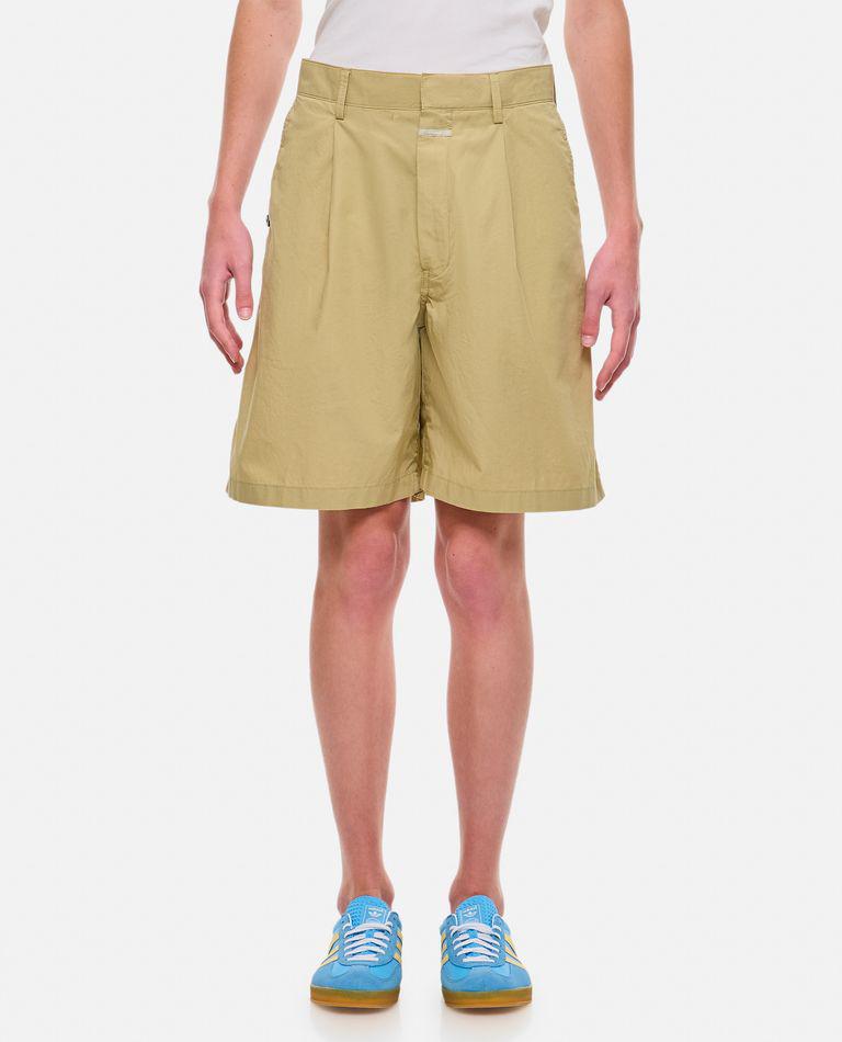 Closed Pleated Short