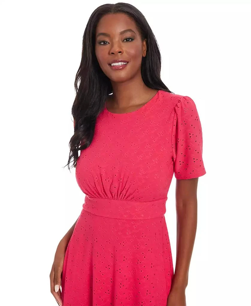 Shop Women's Round-Neck Short-Sleeve A-Line Dress on Sale at BeyondStyle   Get 61% Off Women's Round-Neck Short-Sleeve A-Line Dress with Limited-Time  Flash Deals, Exclusive Discounts, and Special Offers. Enjoy Unbeatable  Savings on