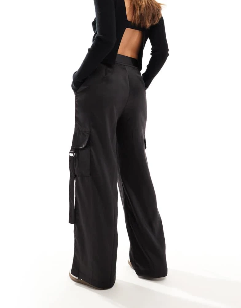 HERA Hera Womens tailored cargo trouser in black 4