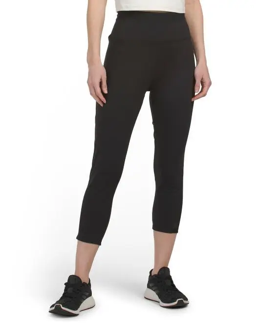 APANA Groove Mesh Capri Leggings