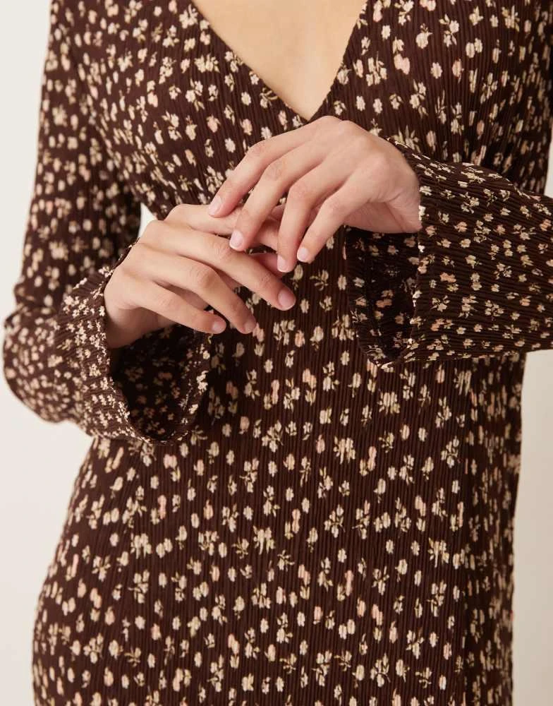 brown and white dresses Brown Abstract Print Belted Maxi Shirt Dress - All Dresses main image 1