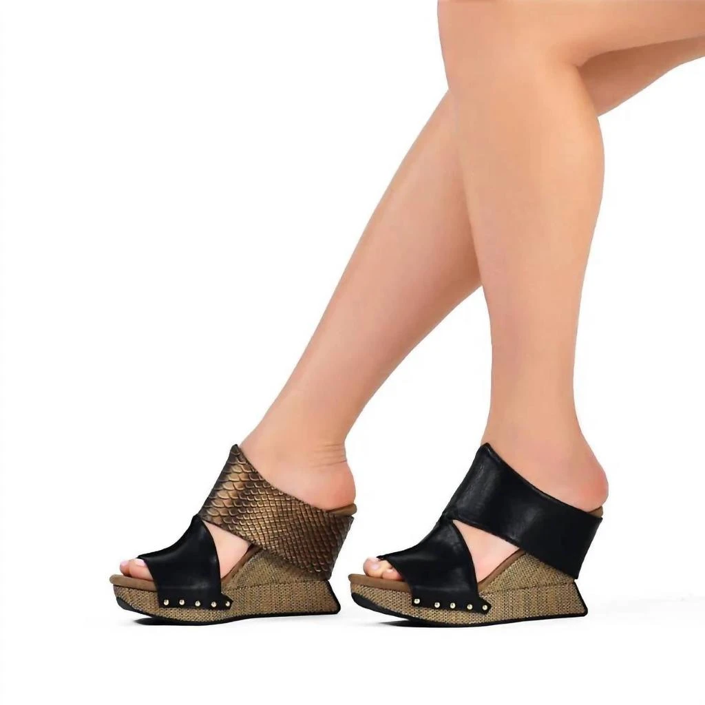Modzori Virginia Reversible Sandal In Snake/black 2