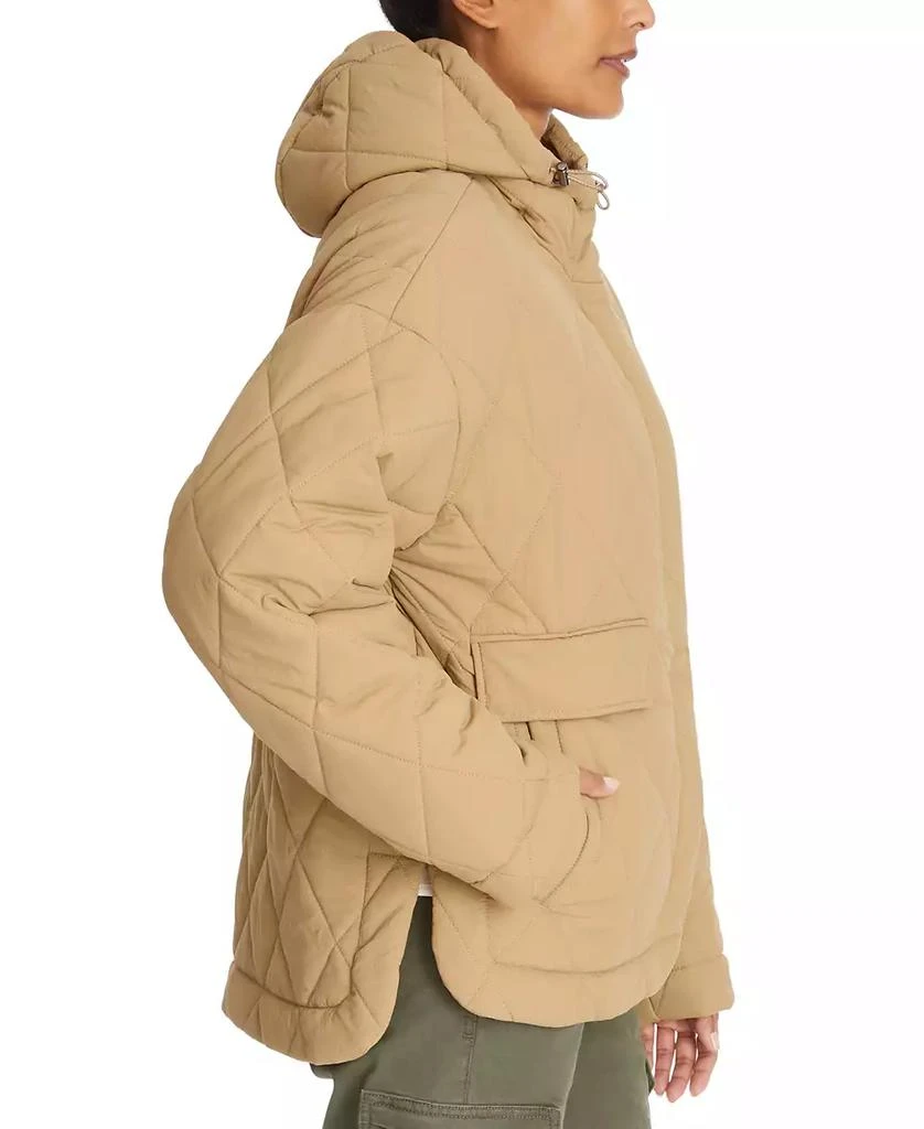 BASS OUTDOOR Women's High-Low Quilted Outdoor Puffer 3