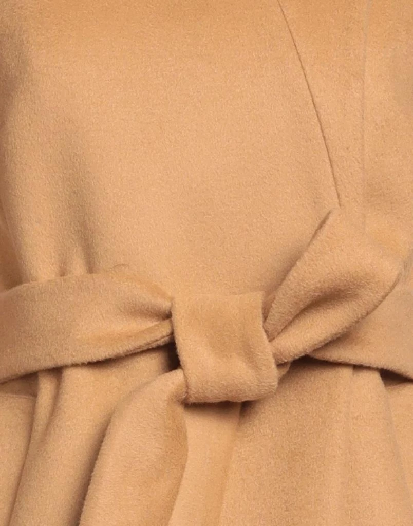 ANNIE P. Coat 4