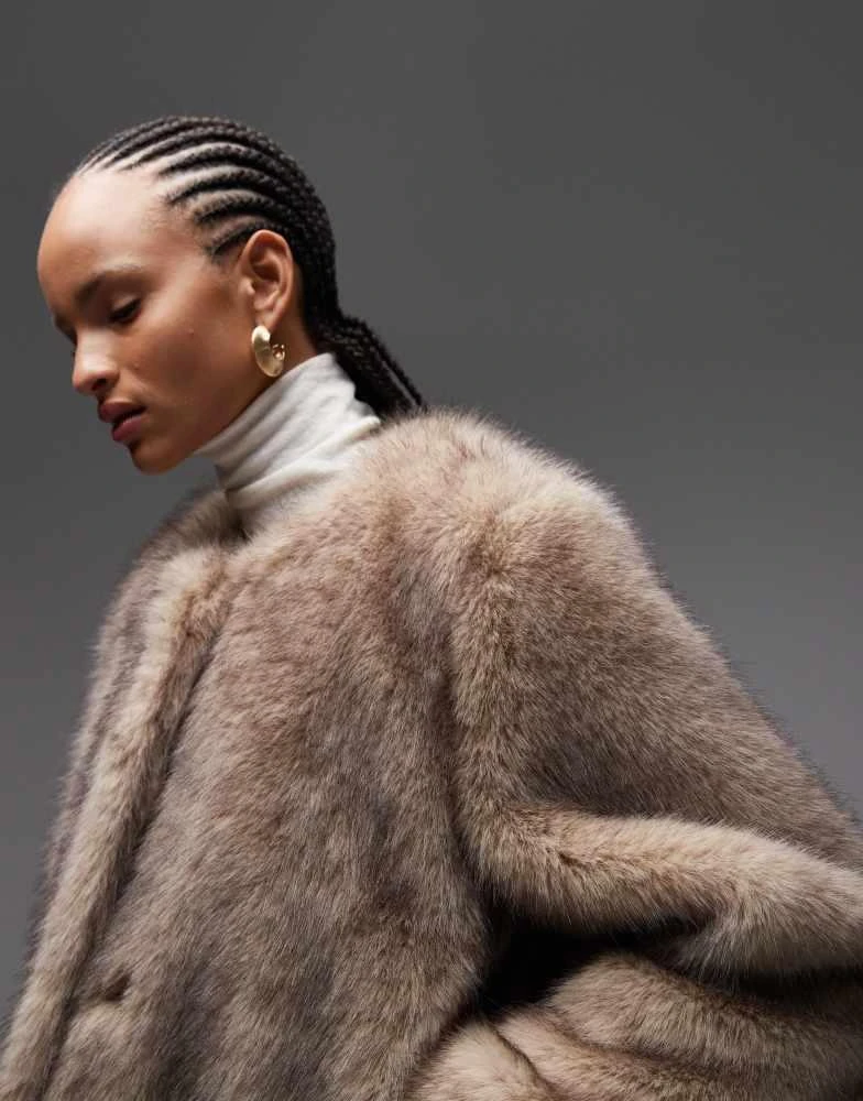 Other Stories
Other Stories cropped faux fur jacket in beige 2