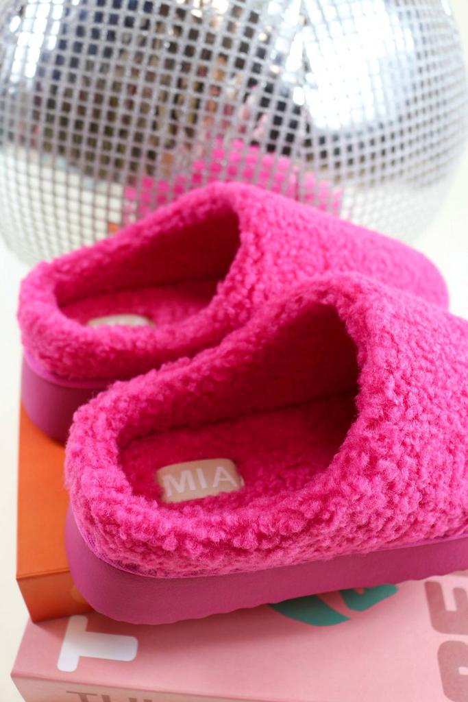 MIA Mia - Women's Icee Sherpa House Slippers