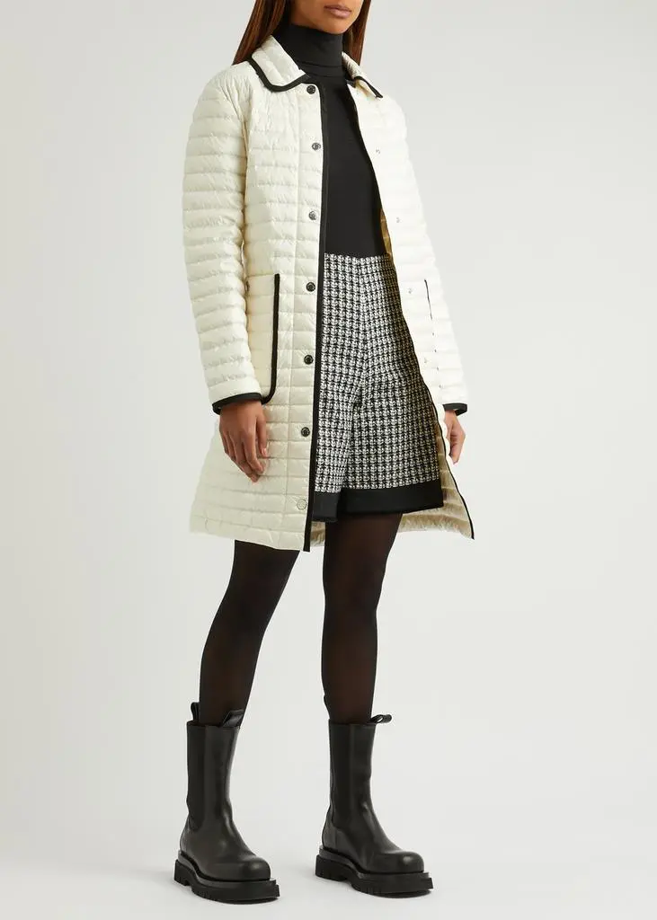 Moncler Tweed shorts 4