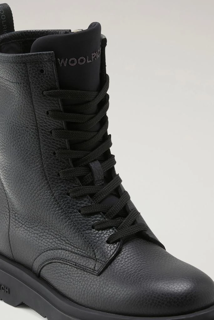 WOOLRICH New City Boots in Tumbled Leather - Women - Black 5