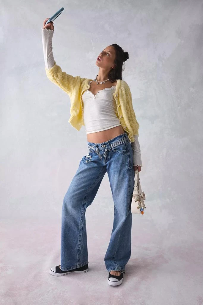 BDG BDG Kayla Low-Rise Jean 1