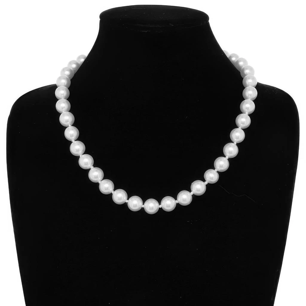 TRUEDAMES White Pearlescent Pearl Beaded Necklace