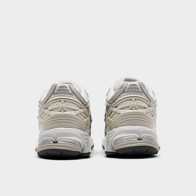 New Balance Women's New Balance 1906R Casual Shoes