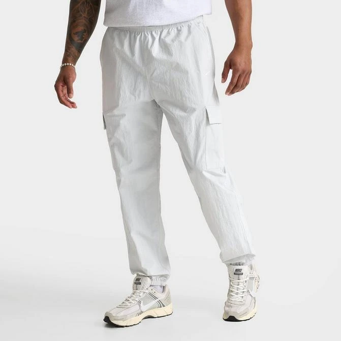 NIKE Men's Nike Club Woven Cargo Pants 1