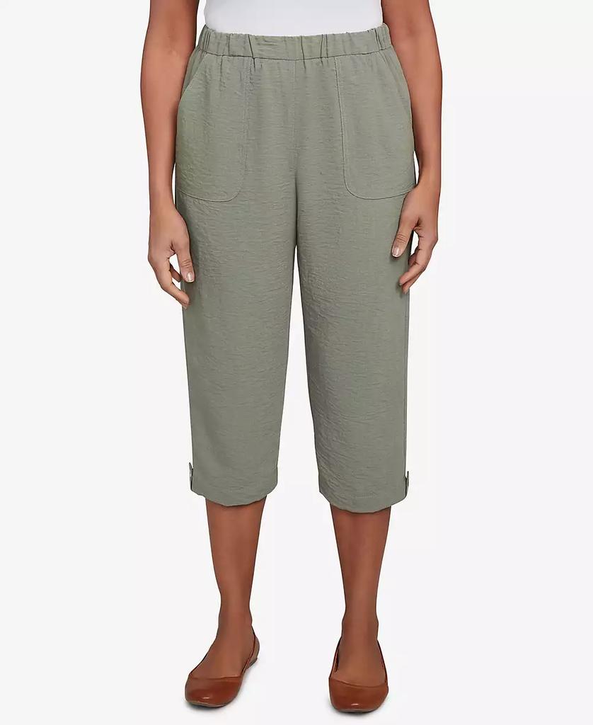 Alfred Dunner Women's Copper Canyon Button Tab Patch Pocket Capri Pants