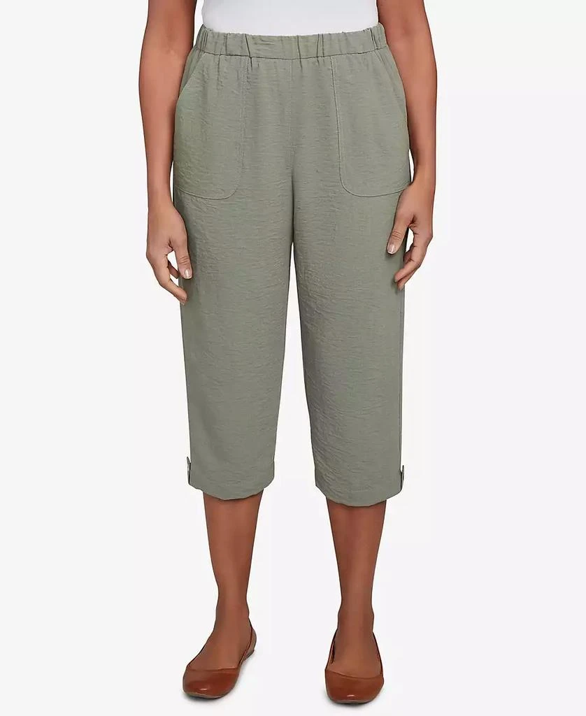 Alfred Dunner Women's Copper Canyon Button Tab Patch Pocket Capri Pants 1