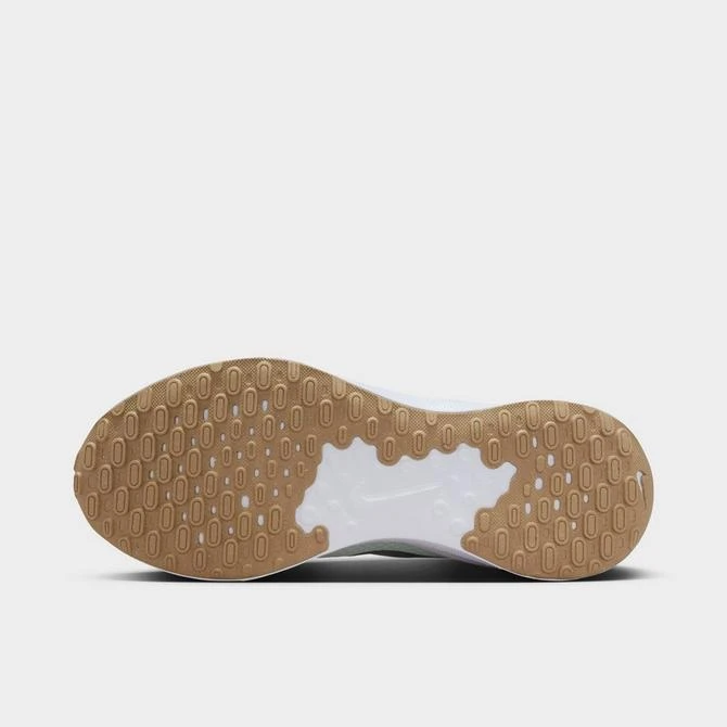 NIKE Women's Nike Revolution 7 Running Shoes 6
