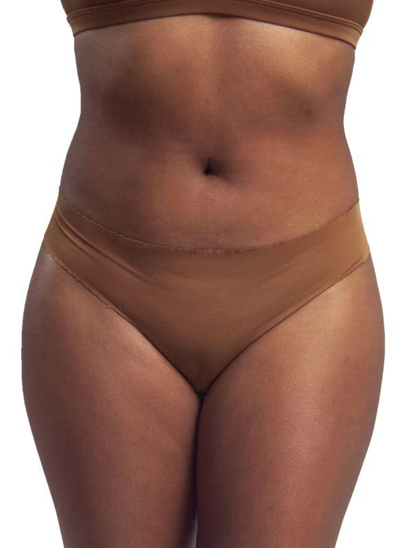 Nude Barre Scalloped Thong 1