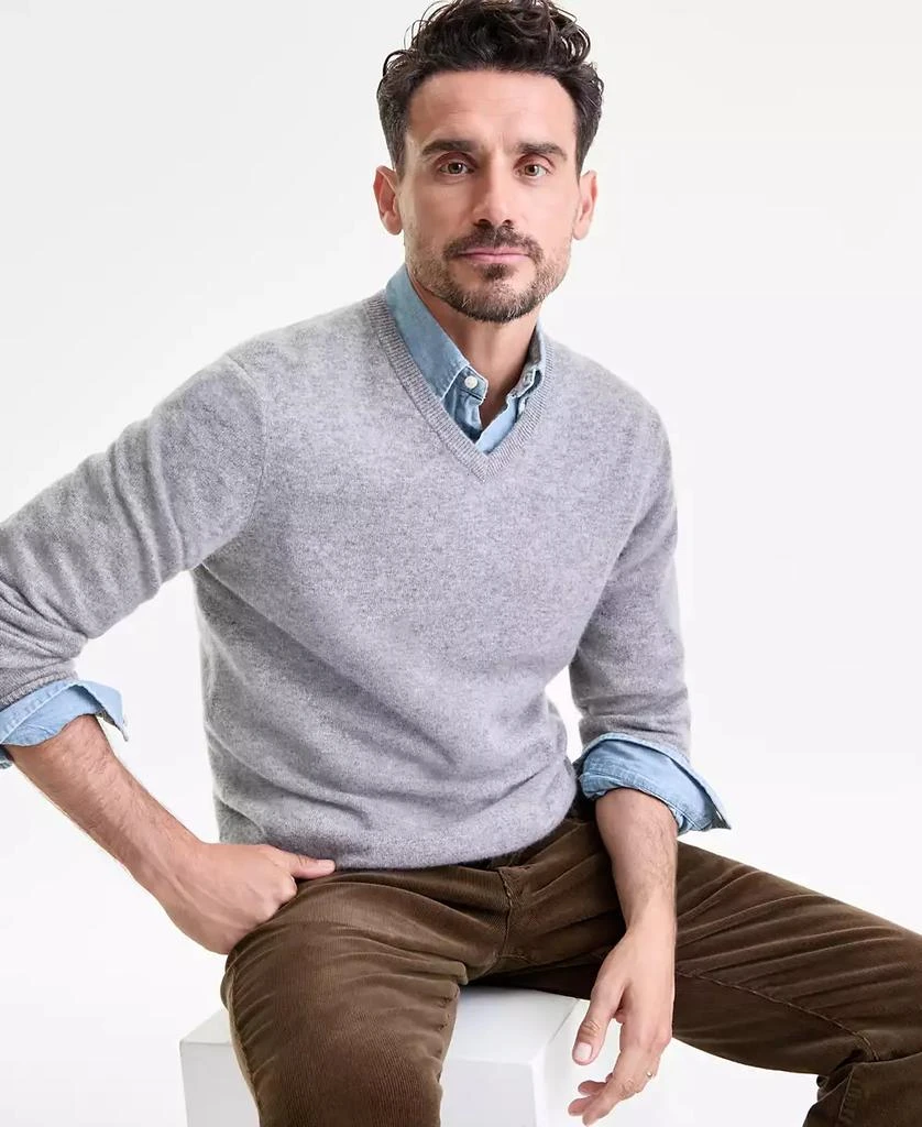 Club Room Men
s 100% Cashmere V-Neck Sweater, Macy
s Exclusive