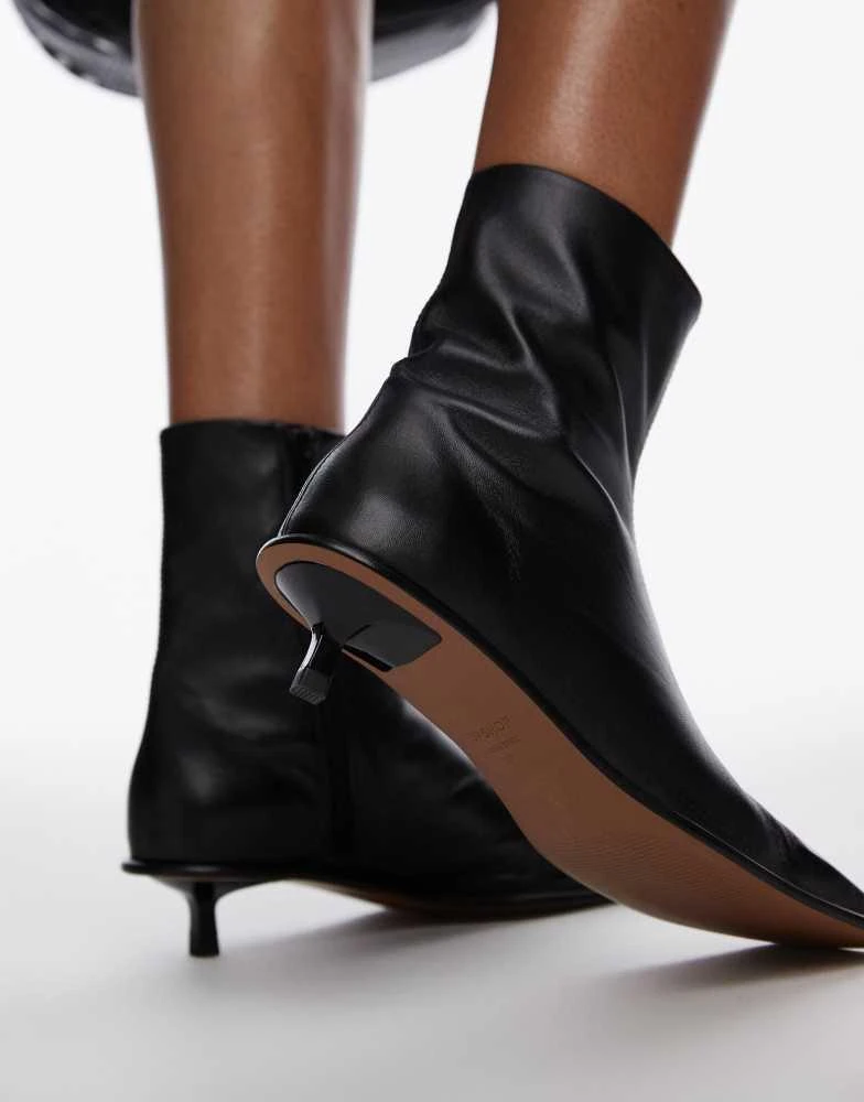 Topshop Topshop Noah premium leather heeled smart boot in black 2