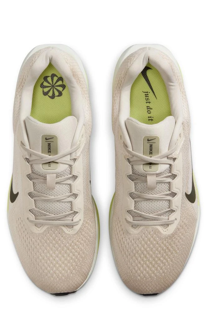 NIKE Air Winflo 11 Running Shoe 4