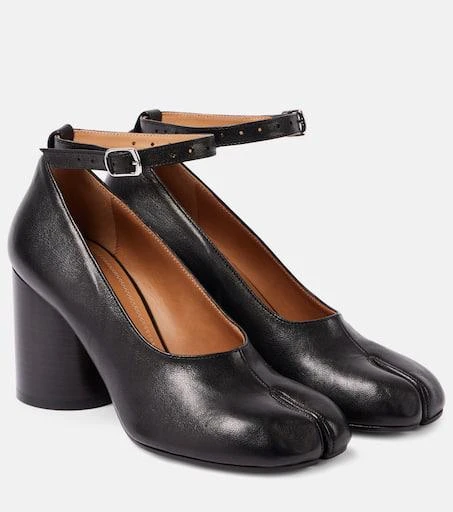 MAISON MARGIELA Tabi leather pumps 1