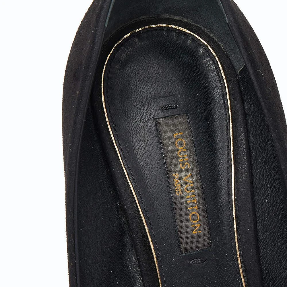 Louis Vuitton Louis Vuitton Black Suede Pointed Toe Pumps Size 35 7