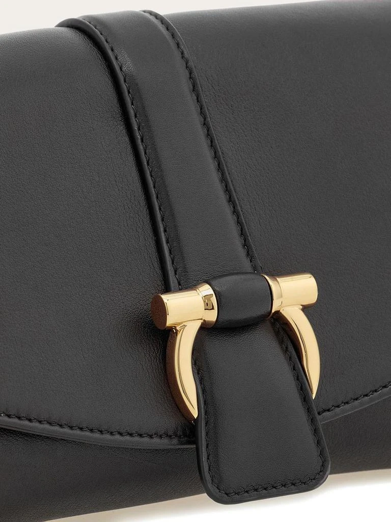 Salvatore Ferragamo Salvatore Ferragamo Shoulder Bag 6