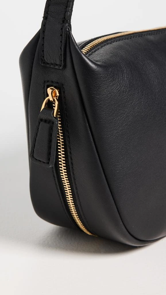 Madewell The Sling Crossbody Bag in Leather 4