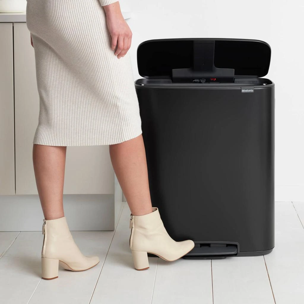 Brabantia Brabantia Bo Pedal Bin - 60L - Matt Black 2