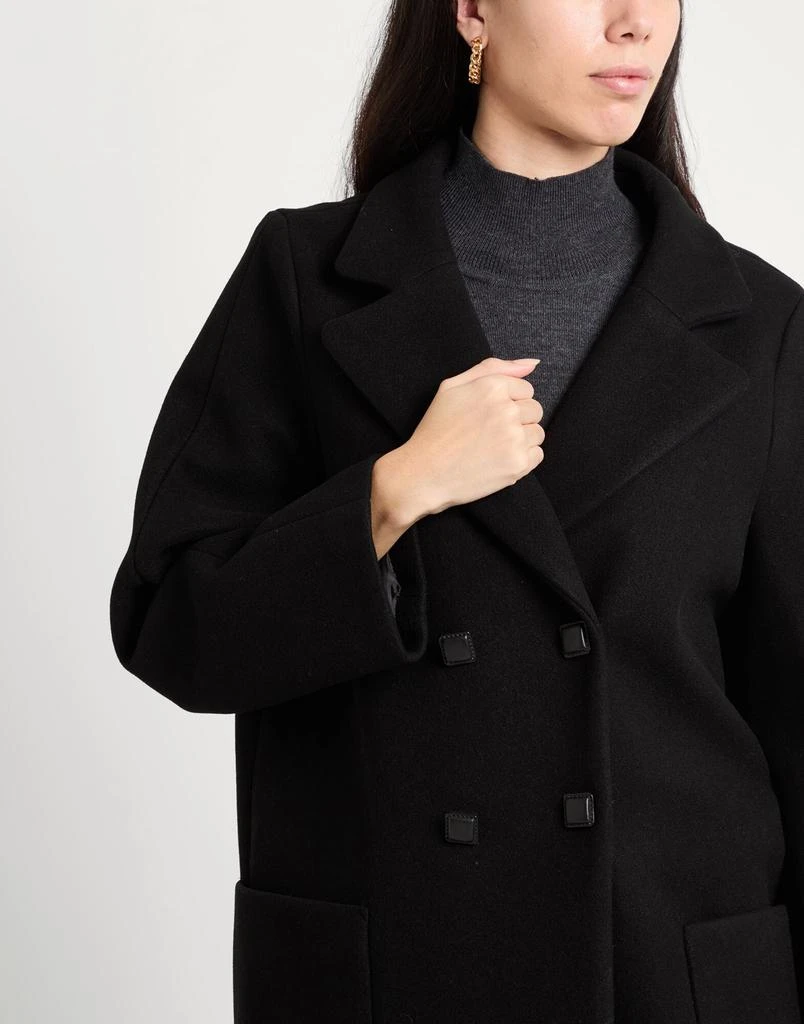BIANCOGHIACCIO Coat 4