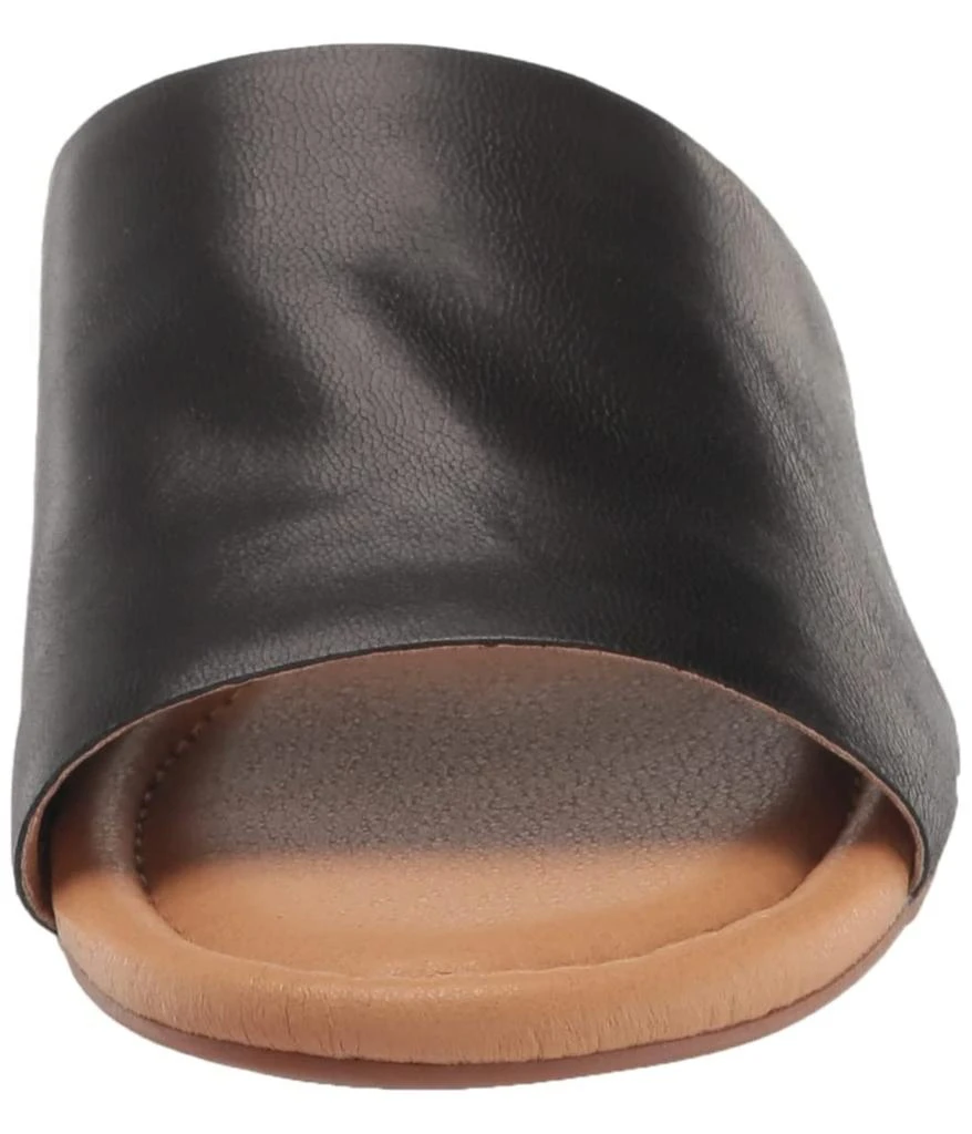 Lucky Brand Raffy 7