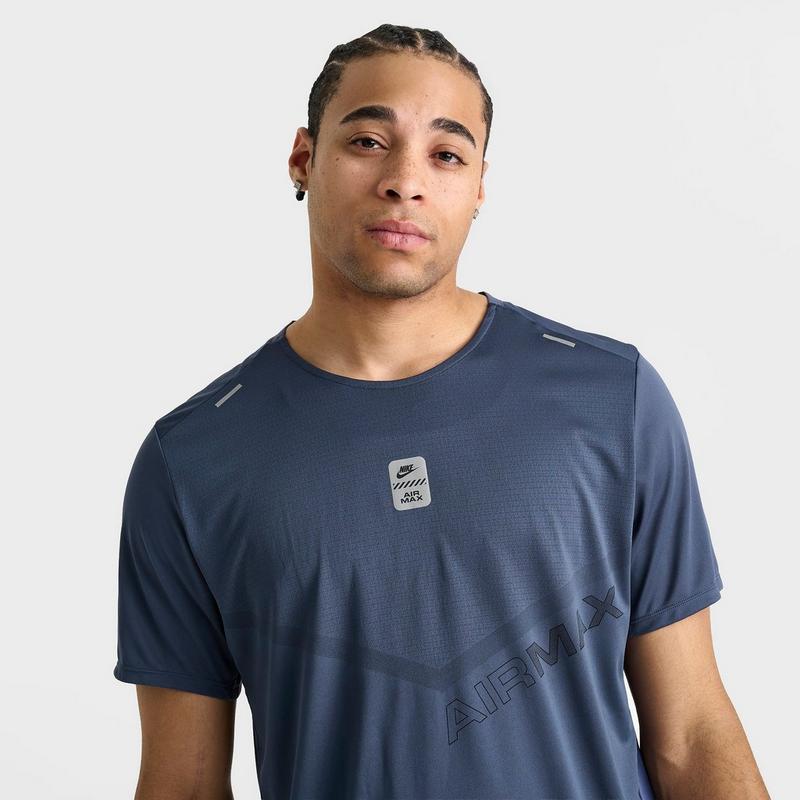 nike chevron t shirt