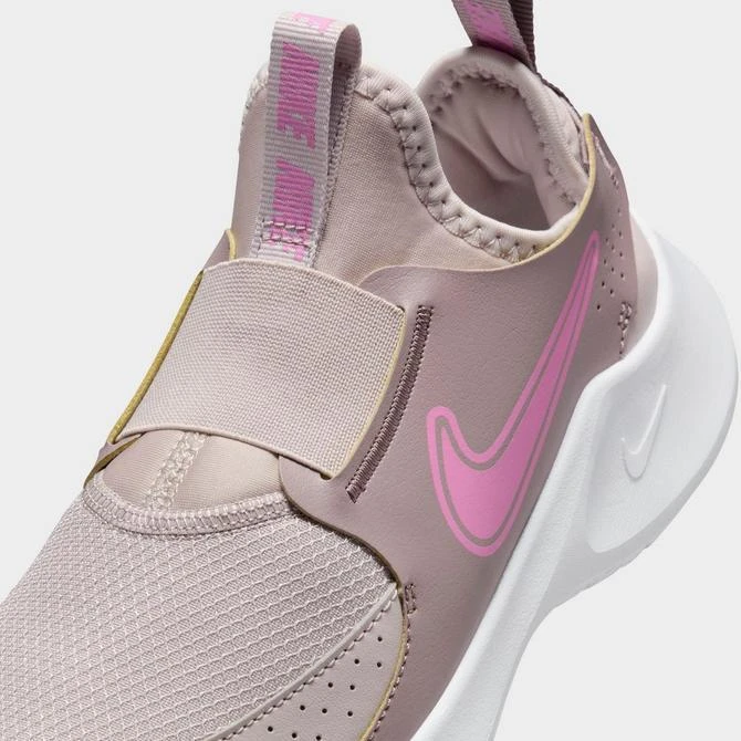 NIKE Big Kids' Nike Flex Runner 3 Running Shoes 5
