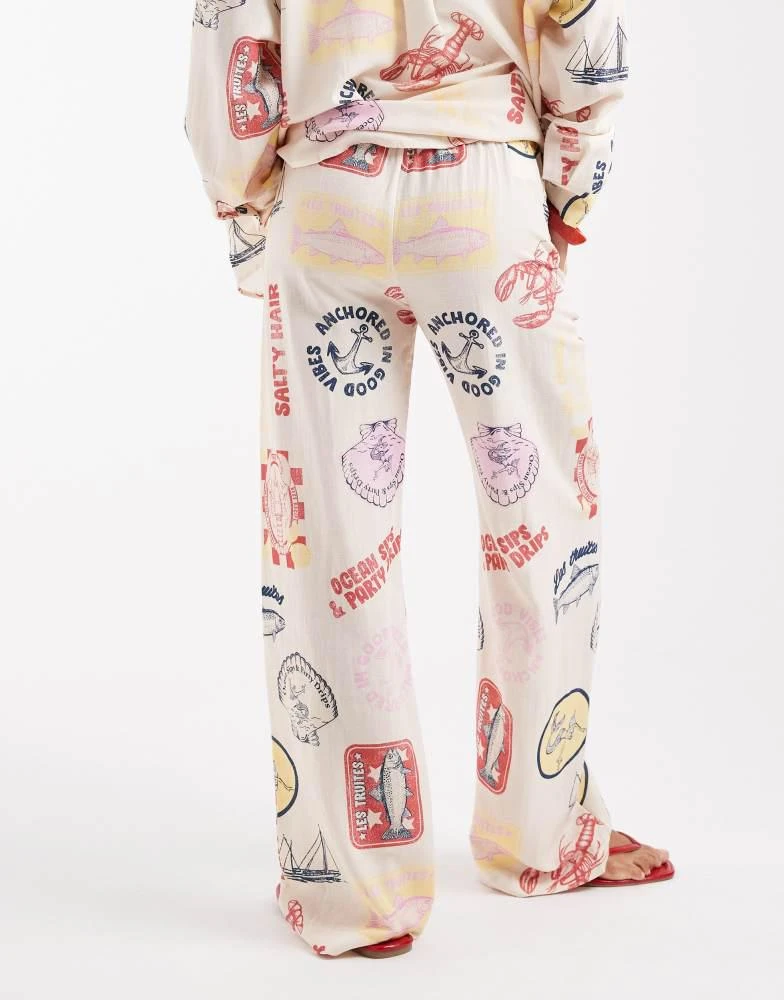 Pull&Bear Pull&Bear printed summer trouser co-ord in ecru 5