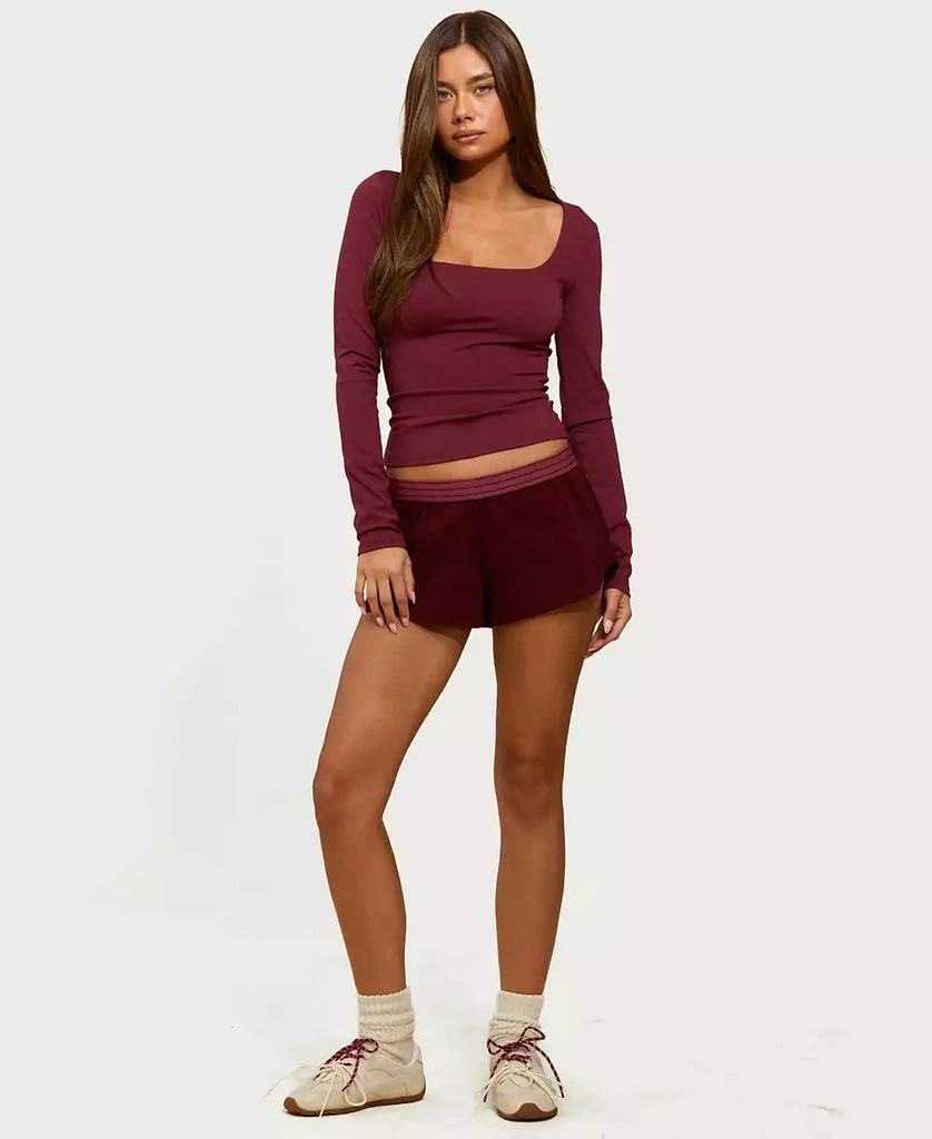 Edikted Women
s Hayden Square Neck Long Sleeve Top 5