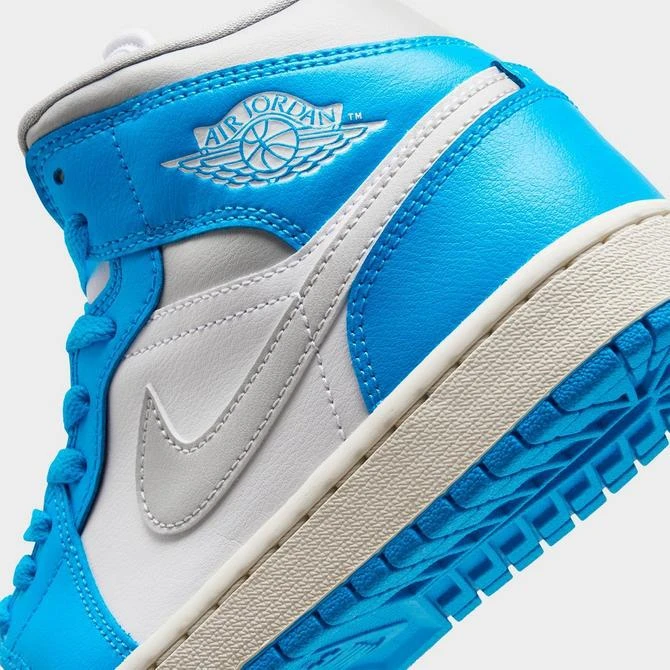 Jordan Women's Air Jordan Retro 1 Mid Casual Shoes 5