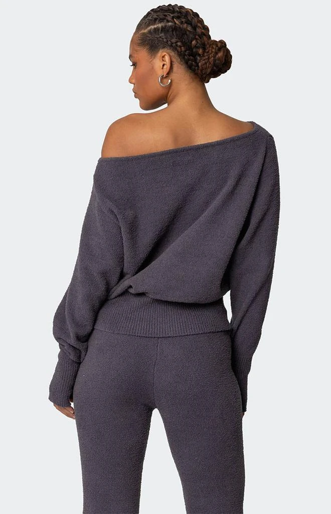 Edikted Plush Oversized Asymmetric Sweater 5