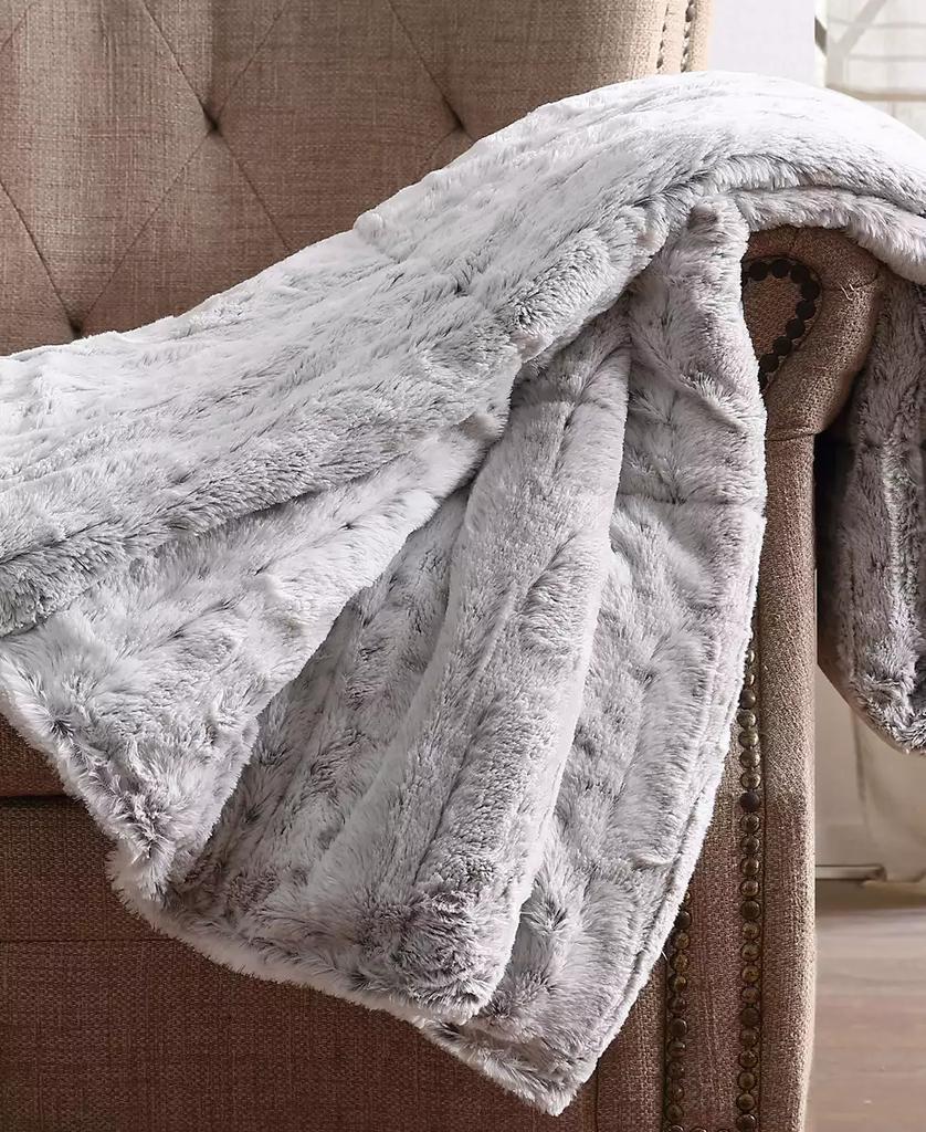 Christian Siriano New York Christian Siriano 60" x 70" Snow Leopard Luxury Faux-Fur Throw