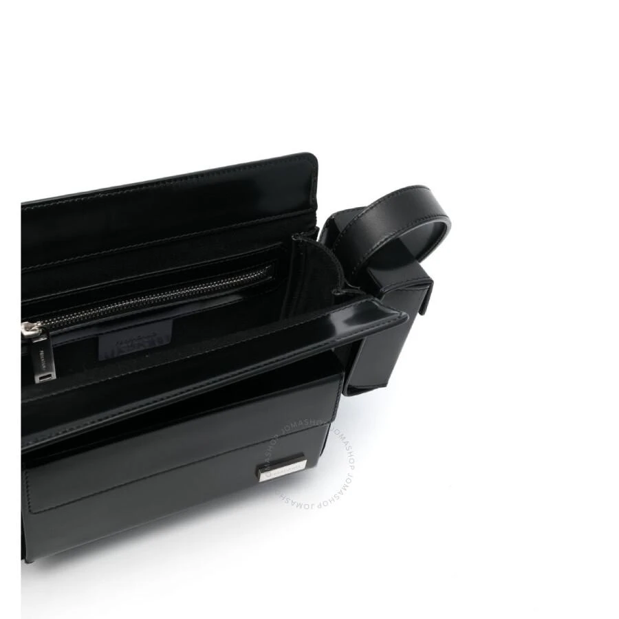 Salvatore Ferragamo Multi-Pocket Zipped Calf Leaather Shoulder Bag 3