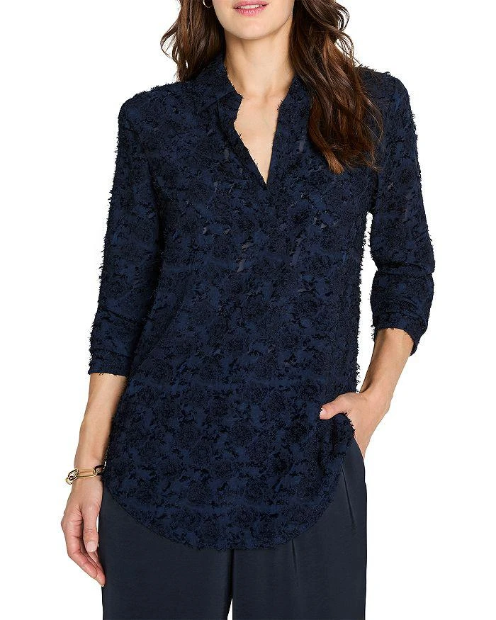 NIC+ZOE Any Occasion Clipped Jacquard Top