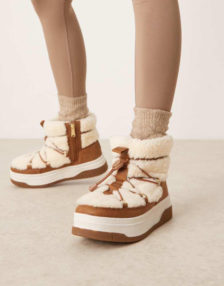 Pajar Pajar Janie Low snow boot in beige