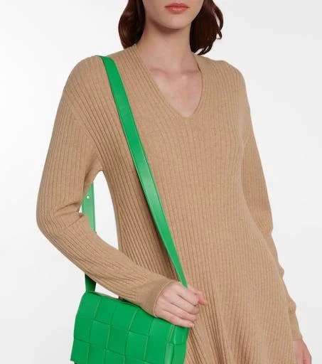 Loro Piana Mellbreak cashmere sweater dress - Dresses & Skirts - Free Shipping - BeyondStyle Loro Piana Mellbreak cashmere sweater dress - Dresses & Skirts - Free Shipping - BeyondStyle