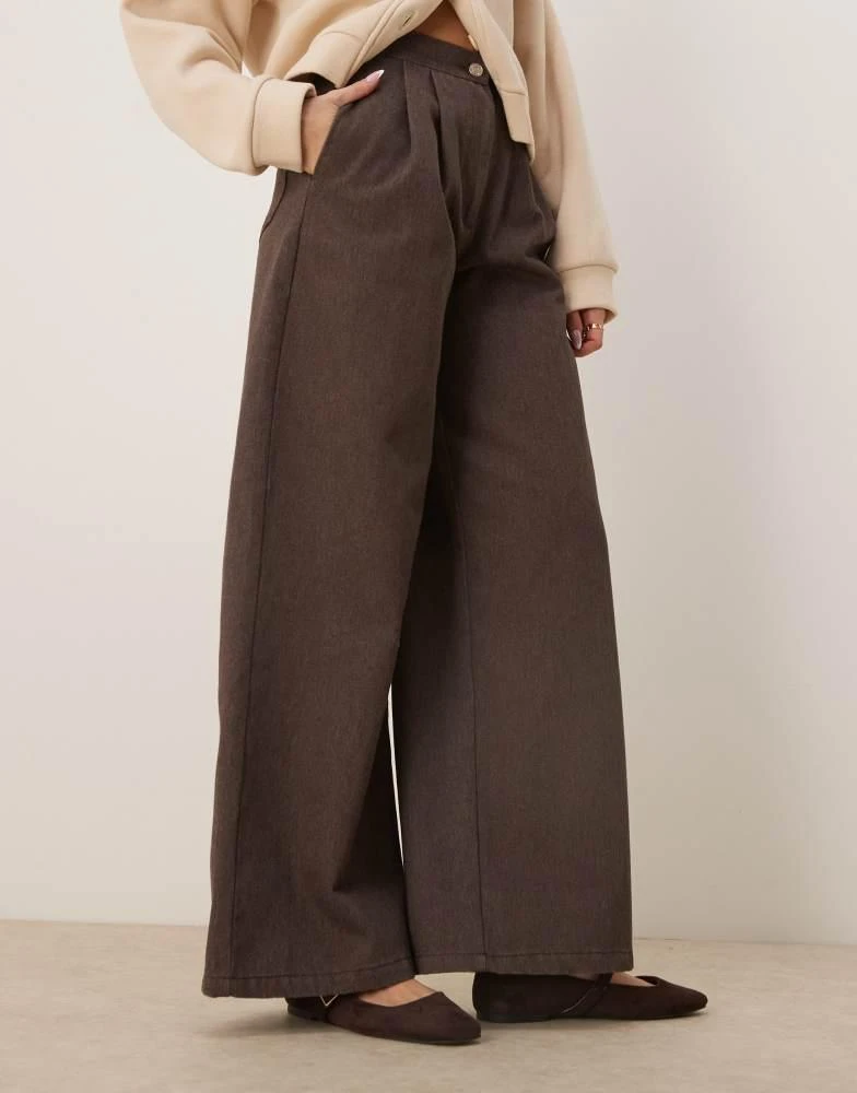 ASOS ASOS DESIGN heavyweight twill pleated trousers in brown 3