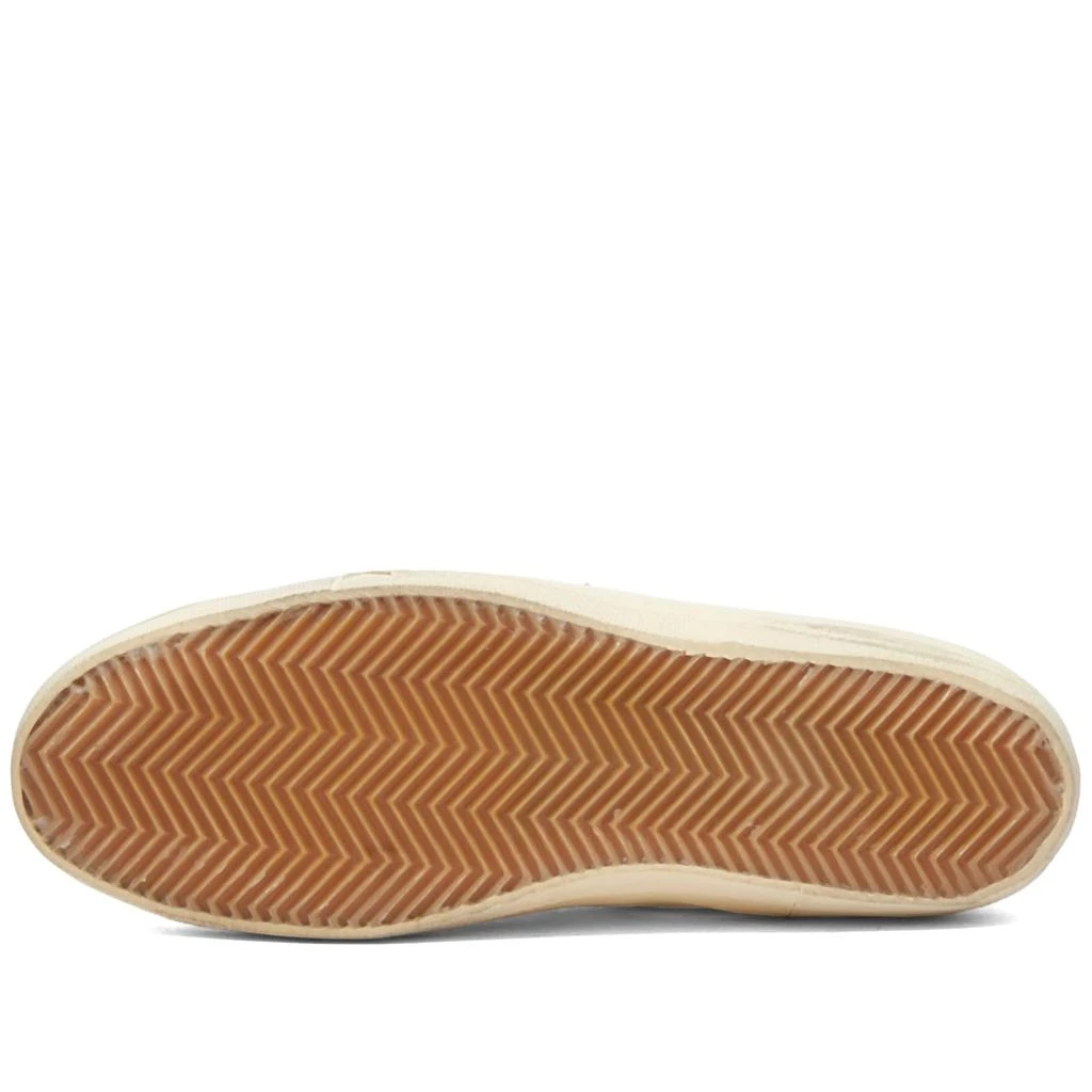 Golden Goose Golden Goose V-Star Leather Sneaker 5