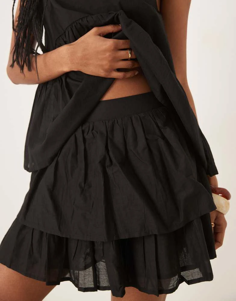 ASOS ASOS DESIGN rara mini skirt in black 3