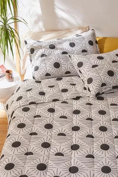 Urban Outfitters Geo Sun Printed Quilt Set 1