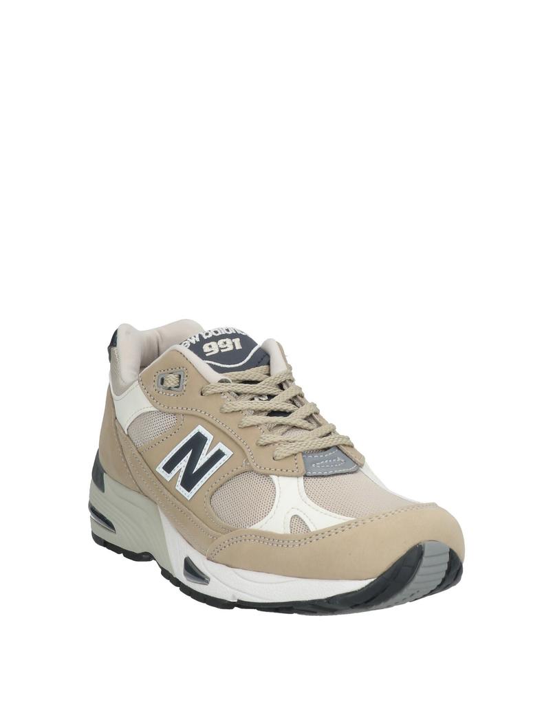 Shop Sneakers on Sale at BeyondStyle – Get 32% Off Sneakers