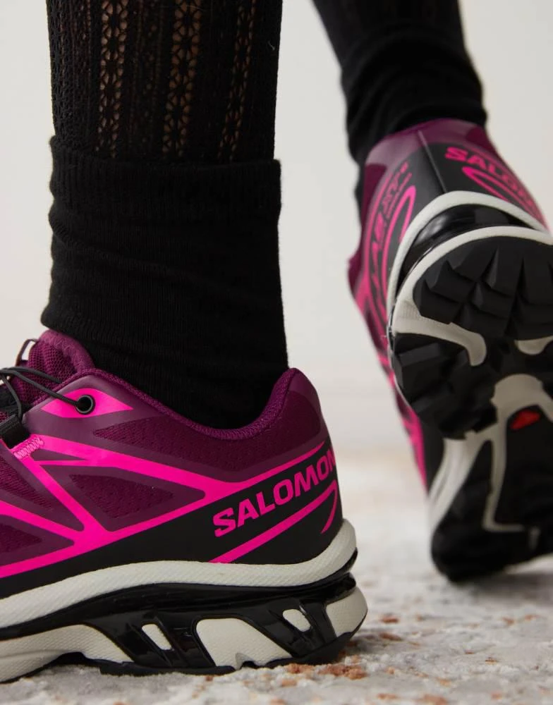 Salomon Salomon XT-6 trainers in purple and neon pink 5