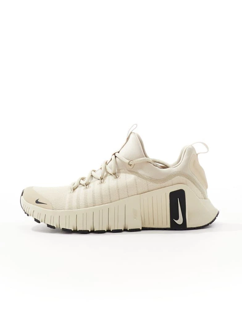 NIKE Nike Training Free Metcon 6 trainers in beige 2