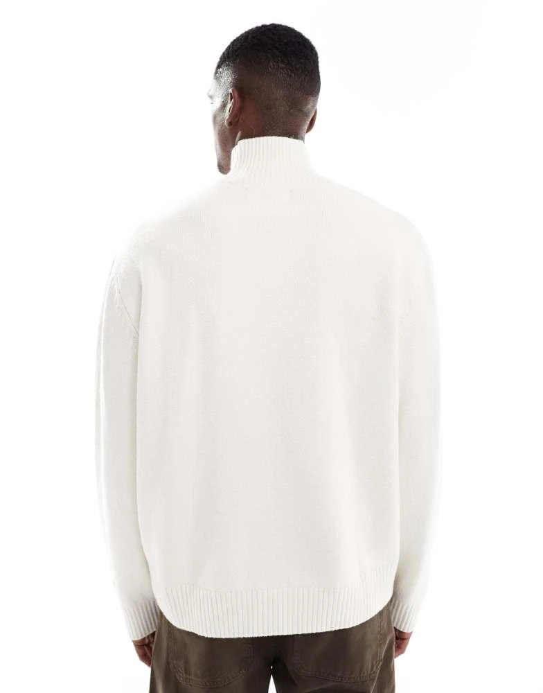 Jack
Jones Jack
Jones oversize heavyweight turtle neck jumper in cream 3